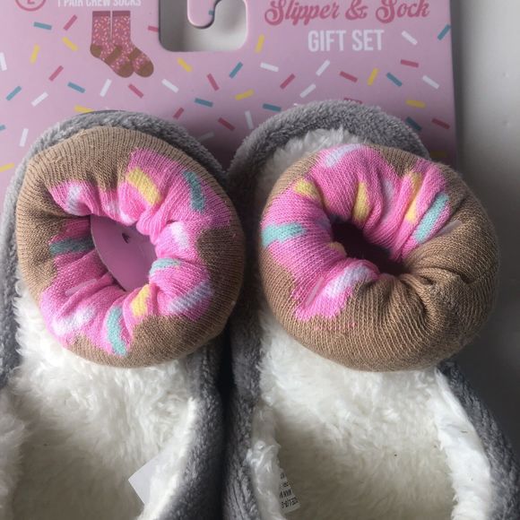 DoNut Kill My Vibe Ladies House Slippers & Socks Set - Size 8-9 Large - Picture 5 of 7